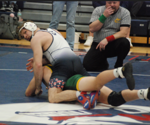 Parkersburg South's Gage Wright wins Robert Dutton Award as state's top wrestler
